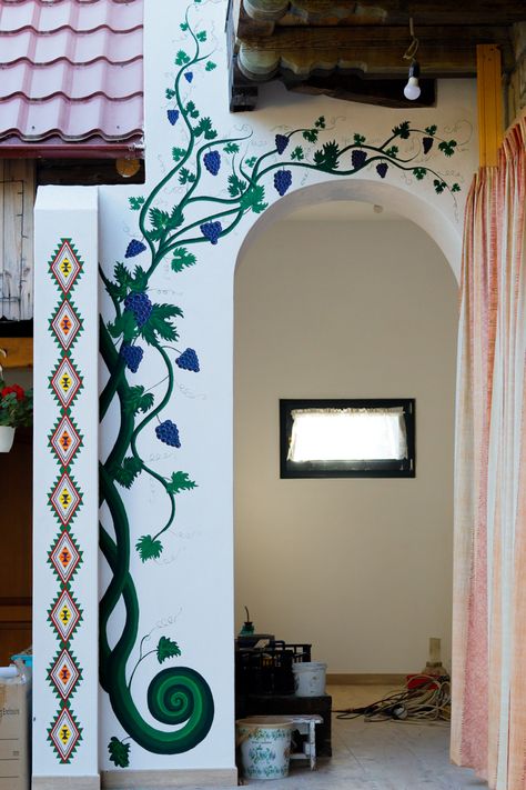 Front Door Painting Ideas Creative, Painted Door Frames, Door Painting Ideas Creative, Front Door Painting, Door Painting Ideas, Door Painting, Fox Den, Door Mural, Door Murals