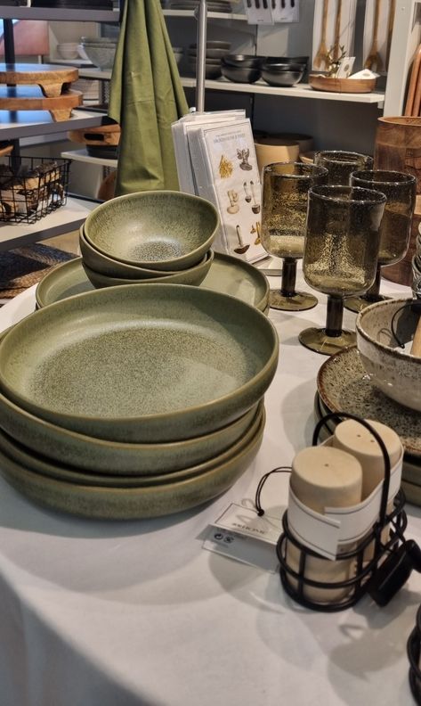 Olive Green Dinnerware, Green Kitchen Wear, Dishwear Aesthetic, Rustic Dishware, Dishware Aesthetic, Homeware Aesthetic, Green Kitchenware, Green Dishes, Earthy Kitchen