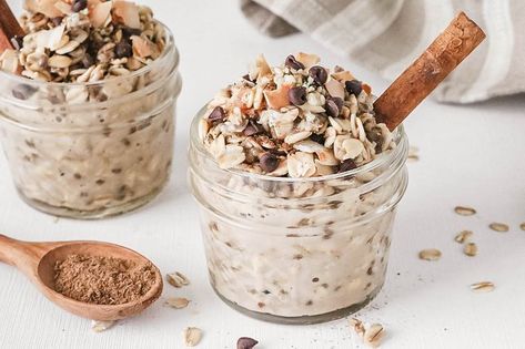 Chai Overnight Oats, Healthy Overnight Oats Recipe, Breakfast Hacks, Night Oats, Chai Masala, Homemade Chai, Healthy Overnight Oats, Spiced Tea, Overnight Oatmeal Recipes