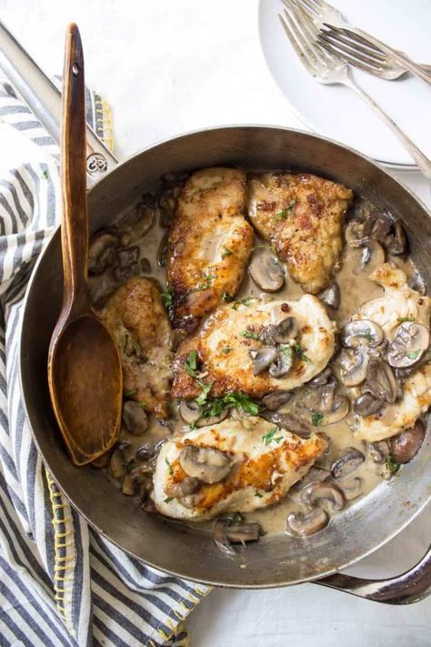 Dairy Free Creamy Mushroom Chicken Skillet Recipe - Wicked Spatula Chicken Recipes Dairy Free, Creamy Mushroom Chicken, Crispy Chicken Thighs, Chicken Mushroom Recipes, Marsala Chicken Recipes, Chicken Skillet Recipes, Chicken Skillet, Greek Lemon Chicken, Chicken Mushroom