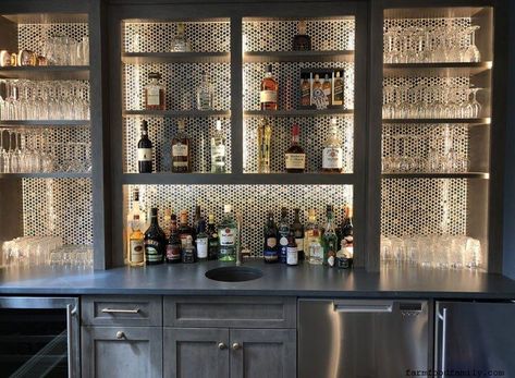 Honeycomb wall lighting Vibe Lighting, Bar Lighting Ideas, Small Basement Bars, Bar Pantry, Cool Basement Ideas, Basement Bar Plans, Basement Finish, Basement Bar Design, Basement Bar Ideas