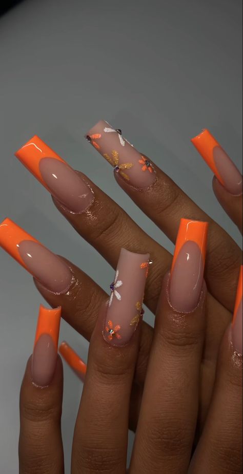 Orange Acrylic Nails, Nail 2024, Amazing Nail Art, Trends Nails, Cute Simple Nails, Girly Acrylic Nails, Work Nails, Unique Acrylic Nails, Short Acrylic Nails Designs