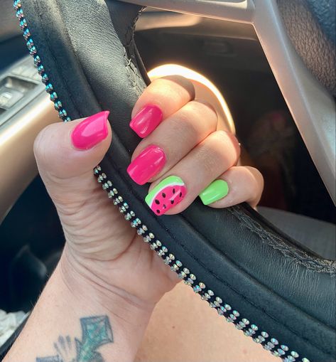 Watermelon Nails Acrylic, Watermelon Color Nails, Short Watermelon Nails, Watermelon Pink Nails, June Nail Designs, June Nails Ideas 2024, Watermelon Short Nails, Simple Watermelon Nails, June Nails Ideas