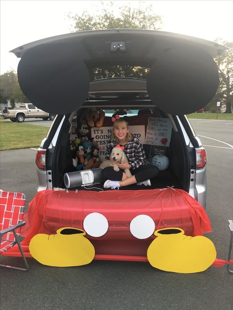 Mickey Mouse themed trunk or treat Trunk Or Treat Truck, Mickey Mouse Halloween Costume, Halloween Car Decorations, Adult Disney Costumes, Frozen Costume Adult, Trunk Or Treat Ideas, Mickey Theme, Mickey Mouse Costume, Mickey Mouse Outfit