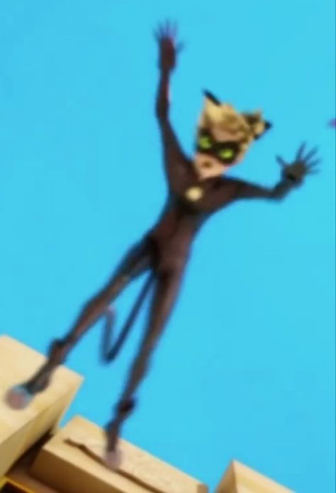 Cat Noir Funny, Cursed Miraculous Images, Mlb Cursed, Miraculous Cursed, Miraculous Pictures, Miraculous Meme, Funny Miraculous, Mlb Funny, Miraculous Funny