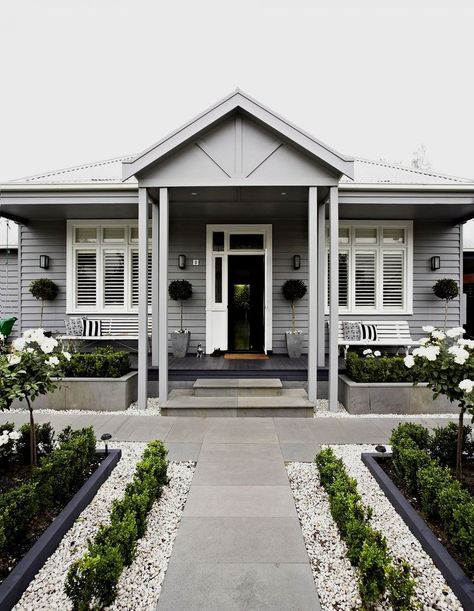 Architecture Renovation, Best Exterior Paint, Gray House, Grey House, Exterior Renovation, Casas Coloniales, Exterior Paint Colors For House, Patio Interior, Exterior Stone