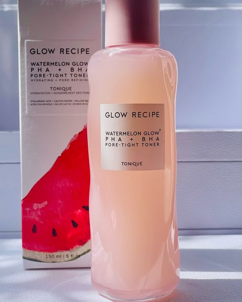 Glow recipe ⚜️Watermelon glow niacinamide dew drops ⚜️watermelon glow pha+bha pore-tight toner #glowrecipe #serum #toner #skincare #cosmetics Glow Recipe Toner Aesthetic, Glowrecipe Skincare, Glow Recipe Toner, Sephora Wishlist, Watermelon Glow Niacinamide Dew Drops, Niacinamide Dew Drops, Toner Skincare, Glow Recipe Watermelon, Cactus Water