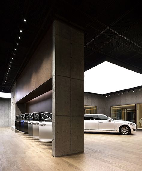 first-ever hyundai genesis studio by suh architects opens in hanam, korea Car Showroom Architecture, Automotive Showroom, Car Showroom Interior, Car Showroom Design, Showroom Inspiration, Showroom Interior Design, Garage Interior, Garage Lighting, 3d Studio