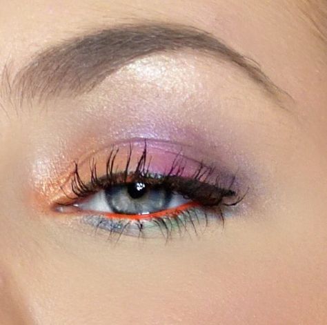 love these colors!!! (minus the red-orange waterline) // found on Instagram via @feenzauber14 Colored Waterline, Orange Waterline Makeup, Waterline Makeup, Art Sketches, Beauty Makeup, Sketch, Orange, Makeup, Red