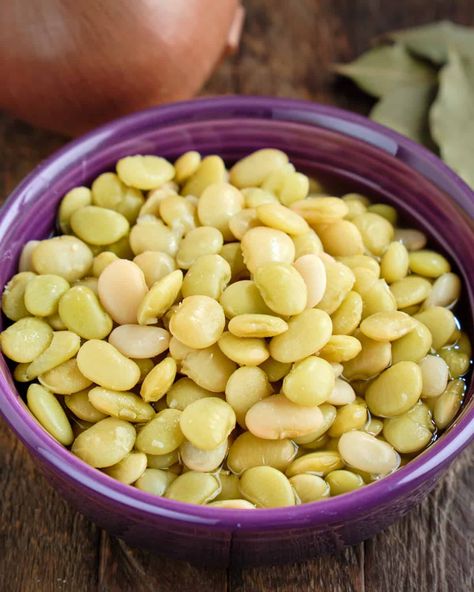 Instant Pot Baby Lima Beans recipe. Pressure cooker lima beans, from dry, with no soaking, are cooked in under an hour and way better than canned beans. Sort and rinse the dry baby lima beans, then pressure cook them with onion, bay leaf, and a little salt for 20 minutes with a natural pressure release. Lima Beans Instant Pot, Greek Lamb Shanks, Lima Beans Recipe, Baby Lima Beans, Lima Bean Recipes, Smoked Turkey Wings, Buttery Potatoes, Greek Lamb, Stovetop Pressure Cooker