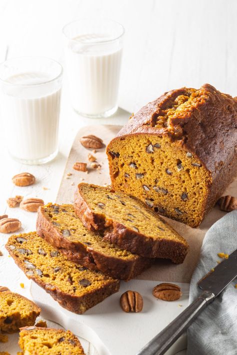 Try this Ginger Pecan Pumpkin Bread. Fall Pumpkin Bread, Pumpkin Pecan Bread, Pecan Pumpkin, Bread Quick, Pecan Bread, Crystallized Ginger, Pumpkin Eater, Baking School, Loaf Cakes