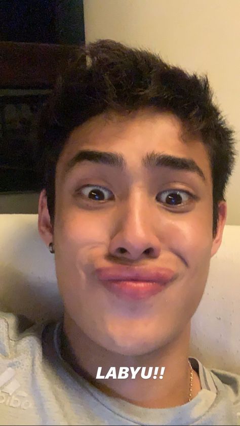 Donny Pangilinan Video, Donny Pangilinan Wallpaper, Nam Joo Hyuk Cute, Donny Pangilinan, Grunge Boy, Dream Boyfriend, Photography Filters, Ideal Boyfriend, Beach Photography Poses