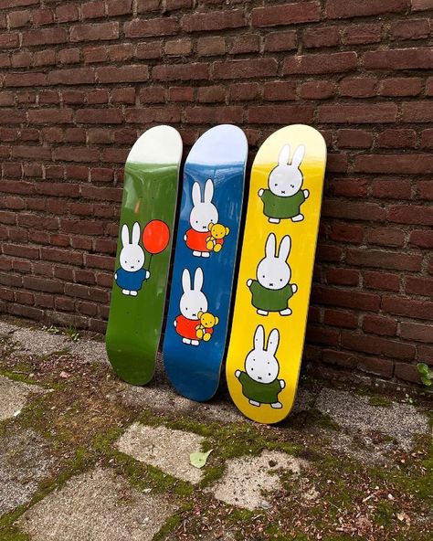 Studio Ghibli Skateboard, Miffy Skateboard, Skate Deck Design, Skate Deck Art, Kick Flip, Aesthetic Skateboard, Skateboard Deck Art, Skateboard Art Design, Future Apartment Decor