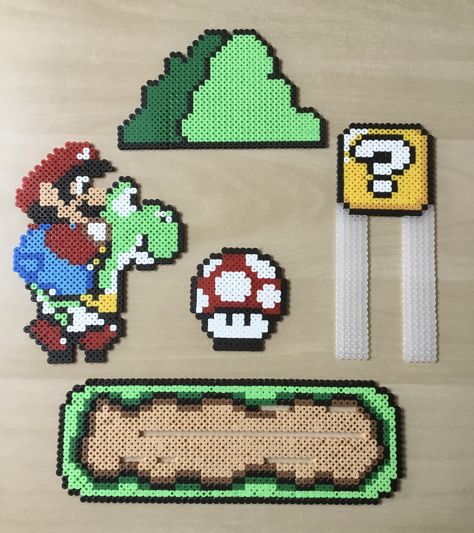 Nintendo Perler Bead Patterns, Mario Bros Perler Beads, Super Mario Perler Bead Patterns, Super Mario Pixel Art, Mario Perler Beads, Perler Beads 3d, Nintendo Perler, Hama Beads Mario, Mini Hama Beads