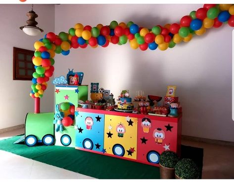 Train Birthday Party Cupcakes, Trains 3rd Birthday, Train Theme Goodie Bags, Train Theme 1st Birthday Party, Thomas Birthday Party Decorations, Train Theme Bday Party, 1st Birthday Boy Train Theme, 3 Train Birthday Party, Train Birthday Party Backdrop