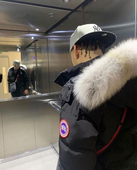 Canada Goose Mens Outfit, Canada Goose Outfit, Hair Influencer, Boy Street Style, Drippy Outfit, Canada Goose Mens, Drip Outfit Men, Football Images, Black Men Street Fashion