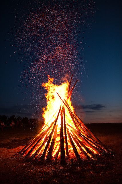 Bonfire Lit, Beach Bonfire, Fire Photography, Fire Element, Bonfire Night, Light My Fire, Beltane, The Night Sky, Campfire