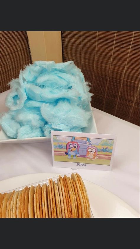 Bluey Birthday Party Snack Ideas, Bluey Birthday Snack Ideas, Bluey Theme Food, Bluey Birthday Party Snacks, Bluey Themed Snacks, Bluey Party Food Labels, Bluey Birthday Food Ideas, Bluey Snacks, Bluey Themed Food Ideas