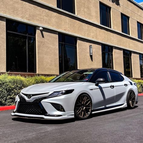 Toyota Camry Modified 2018, Toyota Camry Xse, Camry Xse, Toyota Corolla Le, Car Diy, Jeep Wrangler Accessories, Camry Se, Best Jdm Cars, Cool Car Pictures