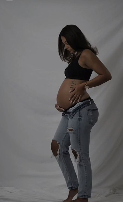 Maternity Outfits For Photoshoot Jeans, Blue Jeans Maternity Shoot, Denim And White Maternity Shoot, Overall Maternity Pictures, Maternity Shoot With Jeans, Jeans And Bra Maternity Shoot, Maternity Photography Jeans, Maternity Shoot Jeans, Maternity Pictures Jeans