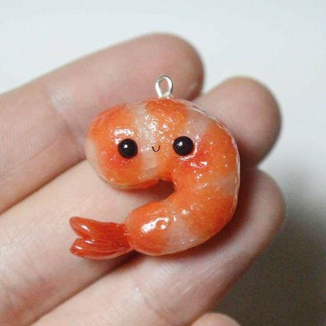 Kawaii polymer clay shrimp inspired by @emssysboutique #polymerclay #polymerclayshrimp #shrimp #kawaiishrimp #fimoclay #premoclay #claycharms #charm #charms #handmade #kawaiipolymerclay #kawaiicharms #kawaiicharm #modelina #art Fimo Kawaii, Kawaii Polymer Clay, Clay Kawaii, Polymer Clay Kawaii, Fimo Polymer Clay, Cute Polymer Clay, Clay Stuff, Polymer Clay Miniatures, Polymer Crafts