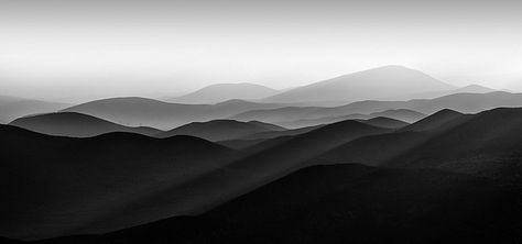 Black and white mountains background Desktop Wallpaper Black, 컴퓨터 배경화면, Minimalist Desktop Wallpaper, Mountain Background, Windows Wallpaper, Minimal Wallpaper, Mac Wallpaper, Mountain Wallpaper, Black And White Landscape