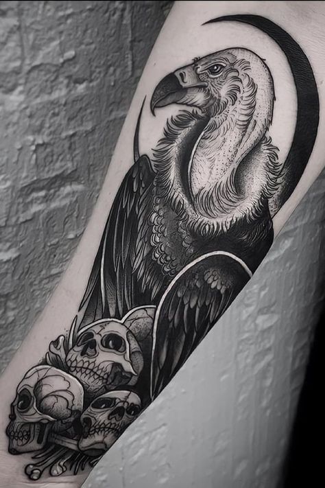 Animal Knee Tattoo, Turkey Vulture Tattoo, Condor Tattoo, Traditional Vulture Tattoo, Vulture Tattoo, Black Vulture, Gotik Tattoo, Shadow Tattoo, Tattoos Inspiration