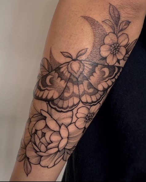 Flower Tattoo Peony, Arm Tattoo Ideas For Women, Butterfly Mandala Tattoo, Tattoo Peony, Stippling Tattoo, Butterfly Tattoo Cover Up, Arm Tattoo Ideas, Secret Tattoo, Peony Tattoo