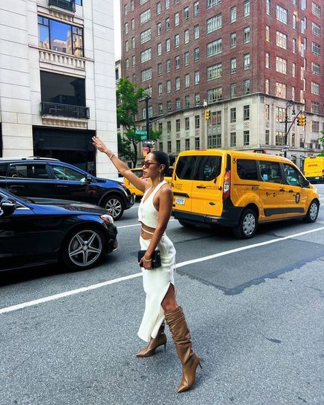 Bri Springs on Instagram: "These boots were made for walking and hailing taxis. SCHUTZ getting me through NYFW! 🚕 🚦🗽🍎👢#SchutzPartner #InMySchutz" Bri Springs, Schutz Boots, Taxi Driver, Springs, Boho Outfits, Walking, Boots, Instagram