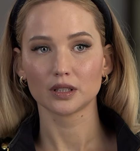 Jennifer Lawrence Makeup Natural, Jennifer Lawrence Make Up, Jennifer Lawrence Eye Makeup, Jennifer Lawrence Makeup Looks, Regina George Makeup, Jennifer Lawrence Eyes, Jennifer Lawrence Makeup, Grad Makeup, Wedding Glam