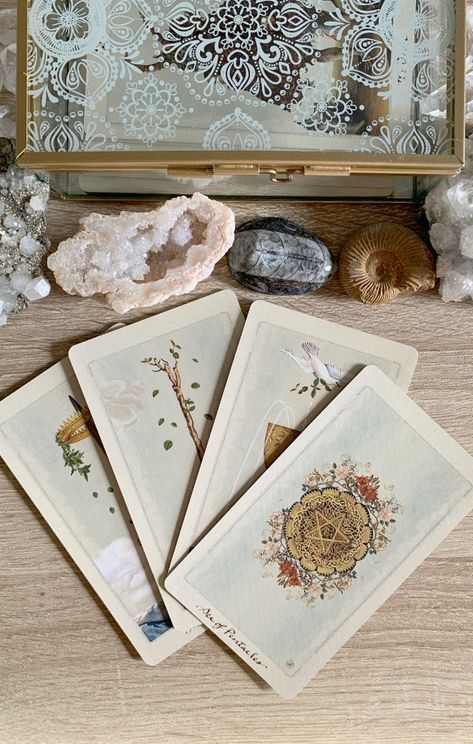 Mantra Cards, Intuitive Tarot, Tarot Meanings, Oracle Reading, Psychic Reader, Love Tarot, Tarot Readings, Reading Tarot Cards, Card Deck