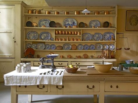 Downton Abbey fans will want to explore these charming historic kitchens around Surrey - Surrey Live Historic Kitchen, Victorian Kitchen, Kitchen Dresser, Old Kitchen, Cottage Kitchen, Downton Abbey, Royal Oak, Kitchen In, Country Kitchen