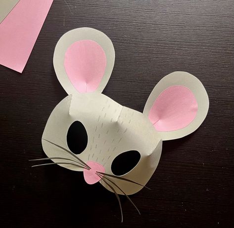 Mouse mask diy
Paper mouse mask
Rat mask diy 
Animal paper mask
Diy animal mask
Diy mouse mask Mouse Masquerade Mask, Mouse Paper Craft, Mouse Mask Paper, Rat Mask Diy, Rat Mask, Mouse Mask, Mask Template, Paper Mask, Mouse Rat