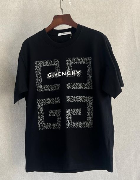 Givenchy Tshirt, Tshirt Design Men, Graphic Tshirt Design, Girls Top, Kakashi Hatake, Shirts Design, Men Shirt Style, Men's Knit, Camisa Polo