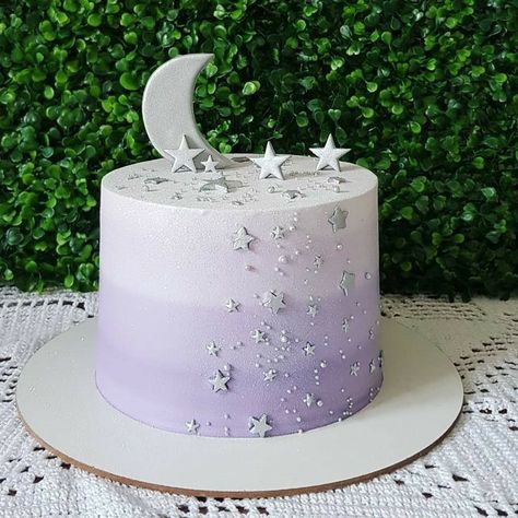 Euphoria Cake, Bolo Euphoria, Bolos Aesthetic, Fairy Birthday Cake, Unique Cakes Designs, Purple Cakes Birthday, 14th Birthday Cakes, Butterfly Birthday Cakes, Purple Cake