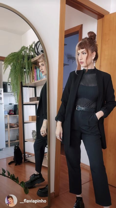 Punk Rock Office Outfit, Black Outfits Classy Plus Size, Goth Holiday Party Outfit, Business Casual Edgy Chic, Edgy Smart Outfit, Dark Feminine Business Casual, Upscale Goth Outfits, Alternative Business Professional Outfits, Sleek Goth Fashion