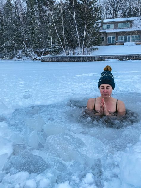 Cold Water Therapy for Rheumatoid Arthritis: Part 2 – Love Chef Laura Cold Water Benefits, Cold Water Bath, Cold Water Therapy, Cold Dips, Current Aesthetic, Water Therapy, Turmeric Water, Turmeric Health, Water Movement