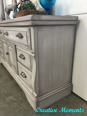 Grey Farmhouse, Chalk Paint Furniture Diy, Farmhouse Dresser, Grey Bedroom Furniture, Bedroom Furniture Makeover, Painted Bedroom Furniture, Grey Furniture, Diy Furniture Renovation, Distressed Furniture