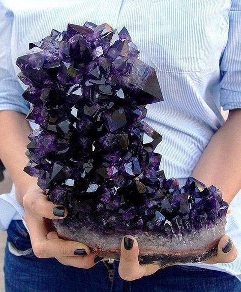 Amethyst | #Geology #GeologyPage #Mineral  Locality: Artigas Uruguay Size: 8 inch tall  Geology Page www.geologypage.com Amethyst Cave, Crystal Aesthetic, Pretty Rocks, Beautiful Rocks, Mineral Stone, Amethyst Cluster, Minerals And Gemstones, Rocks And Gems, Purple Crystals