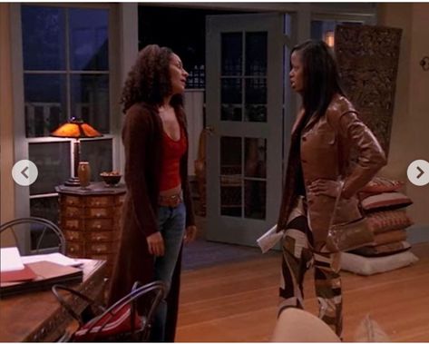 Joan Girlfriends Outfits, Joan Clayton Style Girlfriends, Girlfriends Show Outfits, Toni Childs, Y2k Hairstyle, Tv Characters Outfits, 21 Outfits, Black Pantsuit, Double Denim Looks