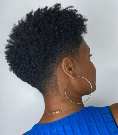 Short Natural Undercut Pixie Afro Pixie Haircut 4c, 4c Undercut Natural Hair, Mohawk Natural Hairstyles Black Women, Fade Undercut Women, Mohawk Natural Hairstyles, 4c Pixie Cut, Pixie Cut 4c Hair, Undercut Hairstyles Black Women, 4c Tapered Haircut