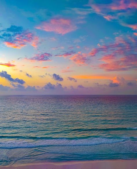 Beautiful Sunset Beach The Ocean, Cancun Sunset, Cancun Photos, Top Honeymoon Destinations, Tulum Ruins, Dubai Aesthetic, With My Love, Best Sunset, Cancun Mexico