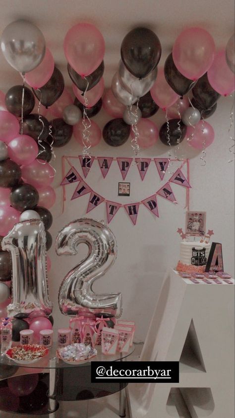 12th Birthday Party Ideas, Pink Birthday Decorations, Hello Kitty Birthday Party, Simple Birthday Decorations, Bday Party Theme, Hello Kitty Themes, Bts Birthdays, 13th Birthday Parties, Hello Kitty Cake