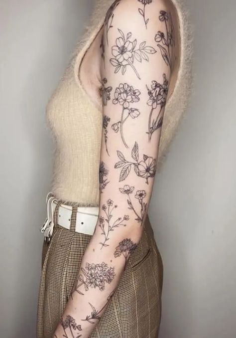 Botanical Tattoo Sleeve, Hand Fashion, Floral Tattoo Sleeve, Flower Tattoo Sleeve, Botanical Tattoo, Arm Sleeve Tattoos, Symbol Tattoos, Best Sleeve Tattoos, Arm Tattoos For Women