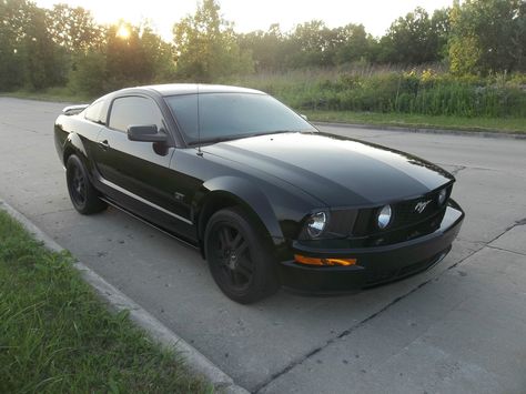 Car brand auctioned: Ford Mustang GT "Black on Black" 2006 Car model ford mustang gt Check more at http://auctioncars.online/product/car-brand-auctioned-ford-mustang-gt-black-on-black-2006-car-model-ford-mustang-gt/ Ford Mustang Gt Black, Mustang Gt Black, Black Ford Mustang, Mustang 2006, 2006 Mustang, Gt Ford, 2006 Ford Mustang, Black Mustang, Car Brand