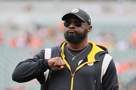 Mike Tomlin Is Jumping For Joy That Nick Bosa Is Holding Out, But Says Pittsburgh Steelers Will Still Prepare To Face Reigning DPOY https://theshadowleague.com/yes-we-are-preparing-for-bosa-steelers-head-coach-mike-tomlin-says-team-will-prepare-to-face-reigning-dpoy-nick-bosa-despite-his-current-holdout/ Mike Tomlin, Air Max 1s, Jerome Bettis, Geno Smith, Carson Wentz, Defensive Back, Steelers Fan, Nfl History, Super Secret