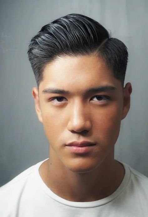 Asian Hair Undercut, Haircut Asian, Hard Part Haircut, Asian Hairstyles, Comb Over Fade, Pompadour Haircut, Asian Man Haircut, Comb Over Haircut, Korean Haircut