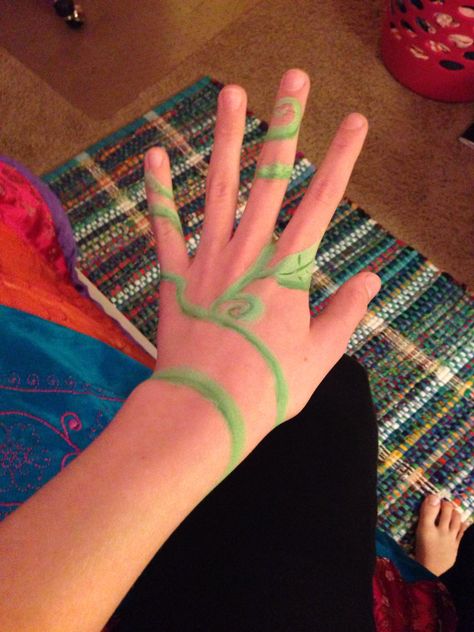 My hand with more body paint on it.... I'm loving this paint.. It's a vine and it goes up my forearm a bit farther but yeah  Also, the background is my room which is a mess so just... Just ignore that  Ok bye   CREDIT: @liv4ever03/Olivia Meland :D Ok Bye, Arm Painting, Hand Painting Art, My Room, Body Painting, Wearable Art, Face Paint, Vines, Hand Painted