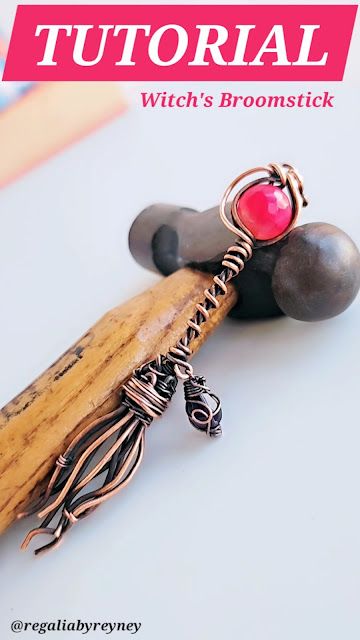 DiY Halloween Wire Wrap Witch's Broomstick Step by Step Tutorial Witch Broomstick Diy, Witch Boxes Diy, Witch Boxes, Witch Broomstick, Witches Broomsticks, Boxes Diy, Wire Wrapped Jewelry Tutorials, White Witch, Witchy Woman