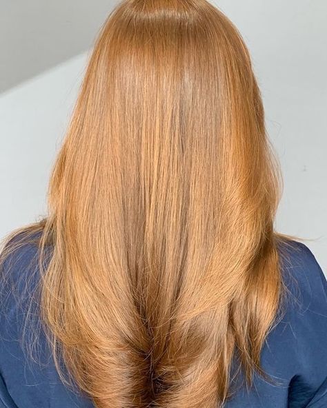 Hairstylist NYC on Instagram: "#motivationmonday how do you like your gingers? I like them soft, shiny, and full of life! Formula Dia Richesse 8.34 and 7.43 with 9 volume for 20 minutes and bingo you are ready for gingerbread cookie Christmas hair" 8.34 Hair Color, Gingerbread Blonde Hair, Gingerbread Hair Color, Gingerbread Hair, Cookie Christmas, Hair Toner, Gingerbread Cookie, Copper Hair, Christmas Hair